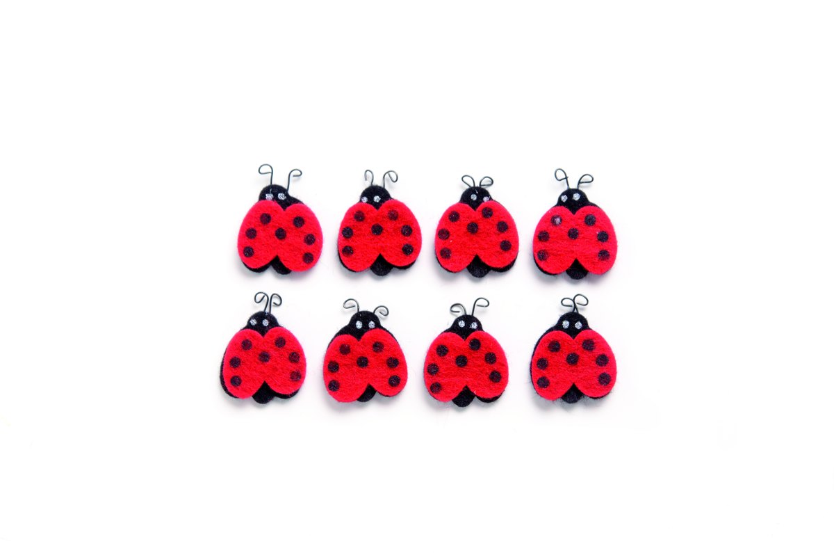 Felt ladybird 2,8x0,3cm 8 pcs